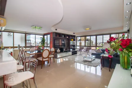 Apartamento com 3 Quartos à venda, 143m² no Petrópolis, Porto Alegre