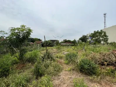 Lote/Terreno à venda, 750m² no Centro, Santa Terezinha de Itaipu