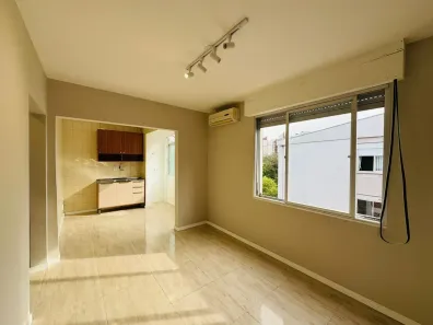 Apartamento com 2 Quartos à venda, 48m² no Petrópolis, Porto Alegre
