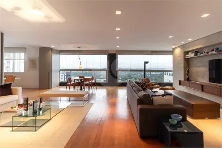 Apartamento com 4 Quartos à venda, 257m² no Vila Madalena, São Paulo