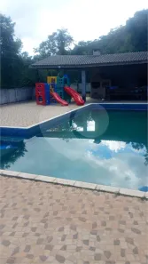 Casa de Condomínio com 3 Quartos para alugar, 200m² no Caraguatá, Mairiporã