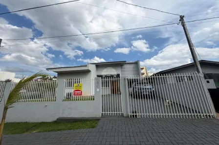 Casa com 2 Quartos à venda, 100m² no Cristo Rei, Pato Branco