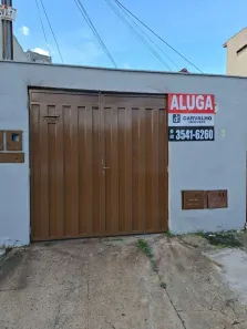 Casa com 2 Quartos para alugar, 90m² no Jardim América, Goiânia