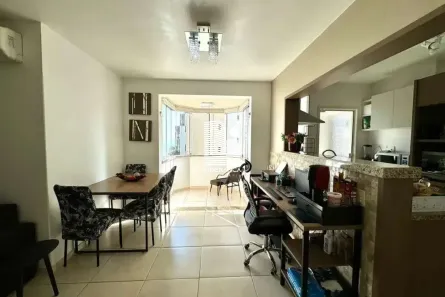 Apartamento com 3 Quartos à venda, 89m² no Centro, Florianópolis