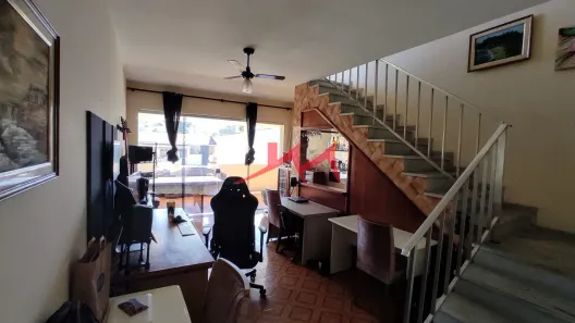 Casa com 3 Quartos à venda, 285m² no Nova Cidade, São Gonçalo