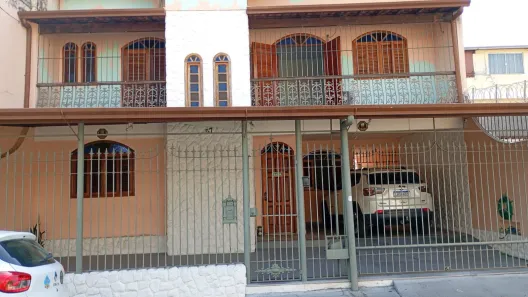 Casa com 4 Quartos à venda, 250m² no Galo Branco, São Gonçalo