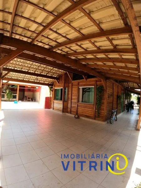 Casa com 6 quartos — Ouro Preto, Belo Horizonte