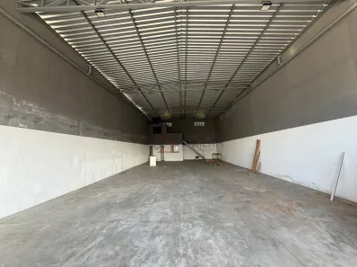 Galpão/Depósito/Armazém para alugar, 250m² no San Marino, Ribeirão das Neves
