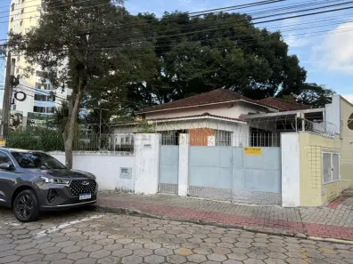 Imóvel Comercial à venda, 180m² no Vila Adyana, São José dos Campos