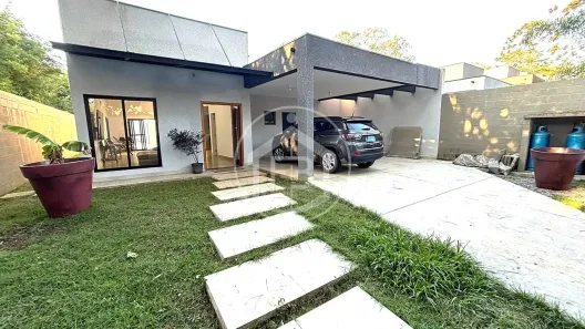Casa com 3 Quartos para alugar, 260m² no Jardim Colibri, Cotia