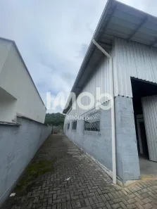 Galpão/Depósito/Armazém à venda, 200m² no Barra do Rio Cerro, Jaraguá do Sul