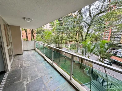 Apartamento com 4 Quartos à venda, 220m² no Jardim Ampliação, São Paulo