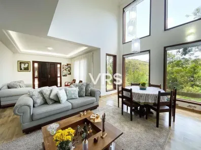 Casa de Condomínio com 4 Quartos à venda, 217m² no Cascata do Imbuí, Teresópolis