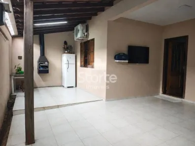Casa com 5 Quartos à venda, 178m² no Nossa Senhora Aparecida, Uberlândia