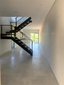 Sobrado com 3 Quartos à venda, 180m² no Vila Thais, Atibaia