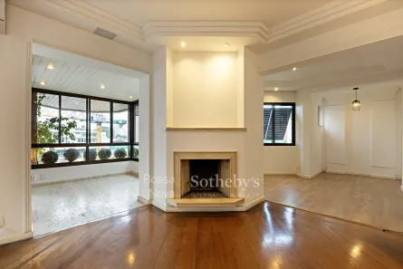 Apartamento com 3 Quartos para venda ou aluguel, 210m² no Moema, São Paulo