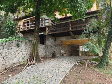 Casa de Condomínio com 4 Quartos à venda, 270m² no Badu, Niterói