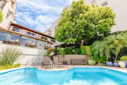 Casa com 4 Quartos à venda, 282m² no Chácara das Pedras, Porto Alegre
