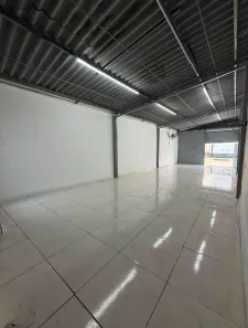Ponto Comercial com 3 Quartos para alugar, 120m² no Jardim Celeste, São Paulo