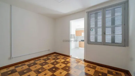 Apartamento com 2 Quartos para alugar, 48m² no Centro, Pelotas