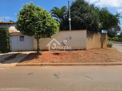 Casa com 2 Quartos à venda, 60m² no Jardim Cristal, Aparecida de Goiânia