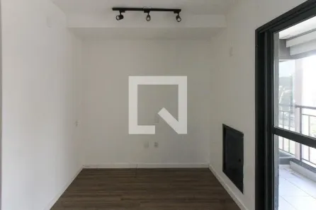 Kitnet com 1 Quarto à venda, 28m² no Jardim Independência, São Paulo