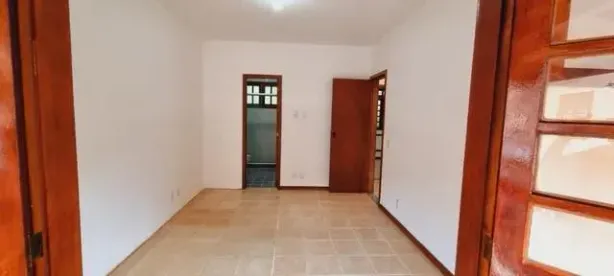 Casa com 4 Quartos à venda, 105m² no Baldeador, Niterói