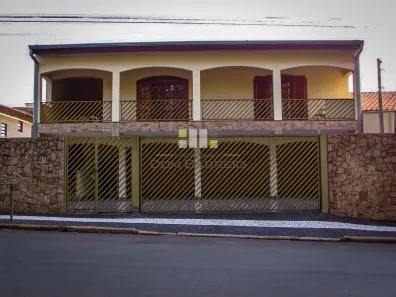 Sobrado com 3 Quartos à venda, 211m² no Centro, Nova Odessa