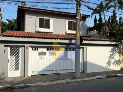Sobrado com 4 Quartos à venda, 290m² no Jardim Maria Helena, Guarulhos