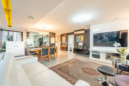 Apartamento com 2 Quartos à venda, 98m² no Menino Deus, Porto Alegre