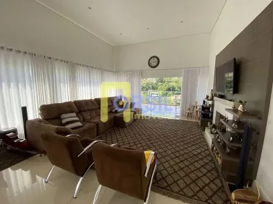 Sobrado com 4 Quartos à venda, 600m² no Arujázinho I, II e III, Arujá