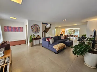 Casa de Condomínio com 3 Quartos à venda, 170m² no Parque da Hípica, Campinas