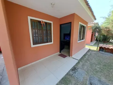 Casa de Condomínio com 2 Quartos à venda, 40m² no Vila Santa Cruz, Duque de Caxias