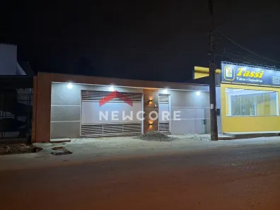 Casa com 2 Quartos à venda, 180m² no Centro, Pedro de Toledo