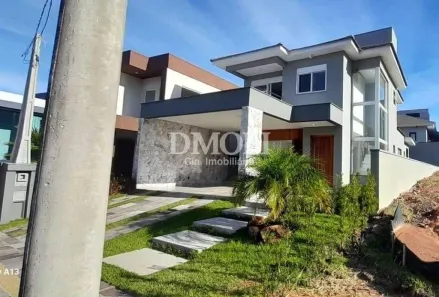Sobrado com 3 Quartos à venda, 203m² no Centro, Gravataí