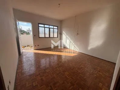 Casa com 4 Quartos à venda, 180m² no Jardim do Estádio, Itu