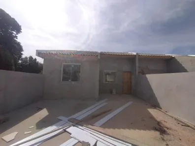 Casa com 2 Quartos à venda, 50m² no Uvaranas, Ponta Grossa
