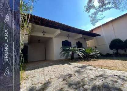 Casa com 3 Quartos à venda, 200m² no Brasiléia, Betim