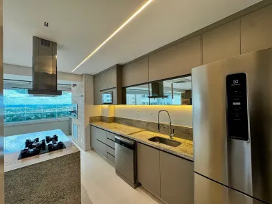 Apartamento com 3 Quartos para alugar, 139m² no Park Lozandes, Goiânia