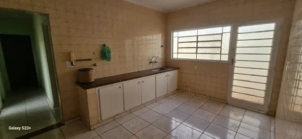 Casa com 2 Quartos para alugar, 150m² no Campos Elíseos, Ribeirão Preto