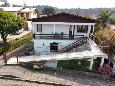 Casa com 3 Quartos à venda, 200m² no Progresso, Bento Gonçalves