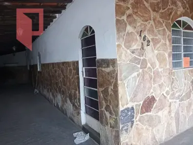Casa com 5 Quartos à venda, 320m² no Alto Caiçaras, Belo Horizonte