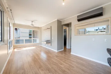 Apartamento com 2 Quartos à venda, 72m² no Independência, Porto Alegre
