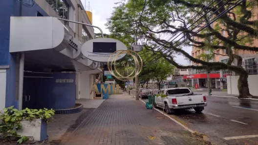 Ponto Comercial à venda, 250m² no Jardim São Dimas, São José dos Campos