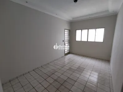 Apartamento com 3 Quartos para alugar, 63m² no Granada, Uberlândia