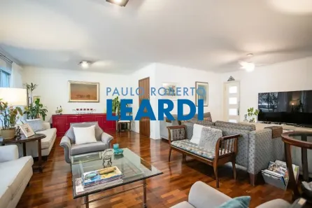 Apartamento com 3 Quartos à venda, 230m² no Itaim Bibi, São Paulo