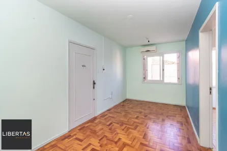 Apartamento com 2 Quartos à venda, 58m² no Azenha, Porto Alegre
