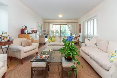 Apartamento com 3 Quartos à venda, 242m² no Vila Suzana, São Paulo