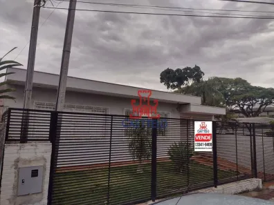 Casa com 5 Quartos à venda, 174m² no Petrópolis, Londrina