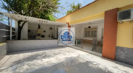 Casa com 6 Quartos para venda ou aluguel, 650m² no Freguesia (Jacarepaguá), Rio de Janeiro